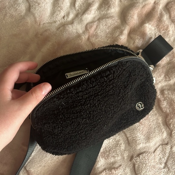 Lululemon ebb *fleece - Picture 3 of 9